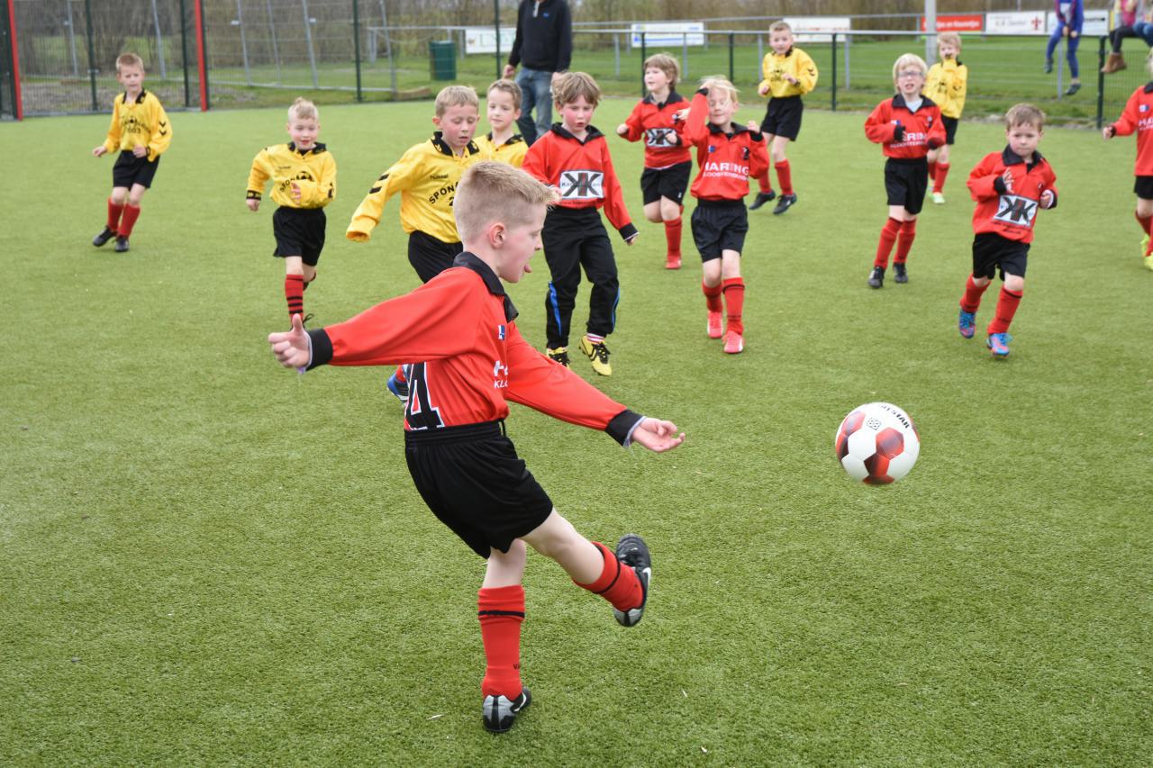zembla ggd rivm de marne kunstgras winsum eemsmond ten boer bedum