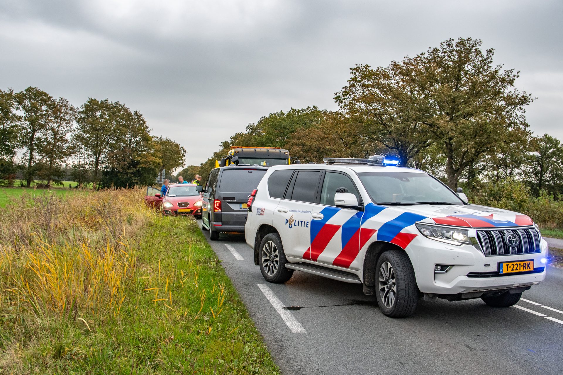 Auto’s beschadigd door botsing op N351