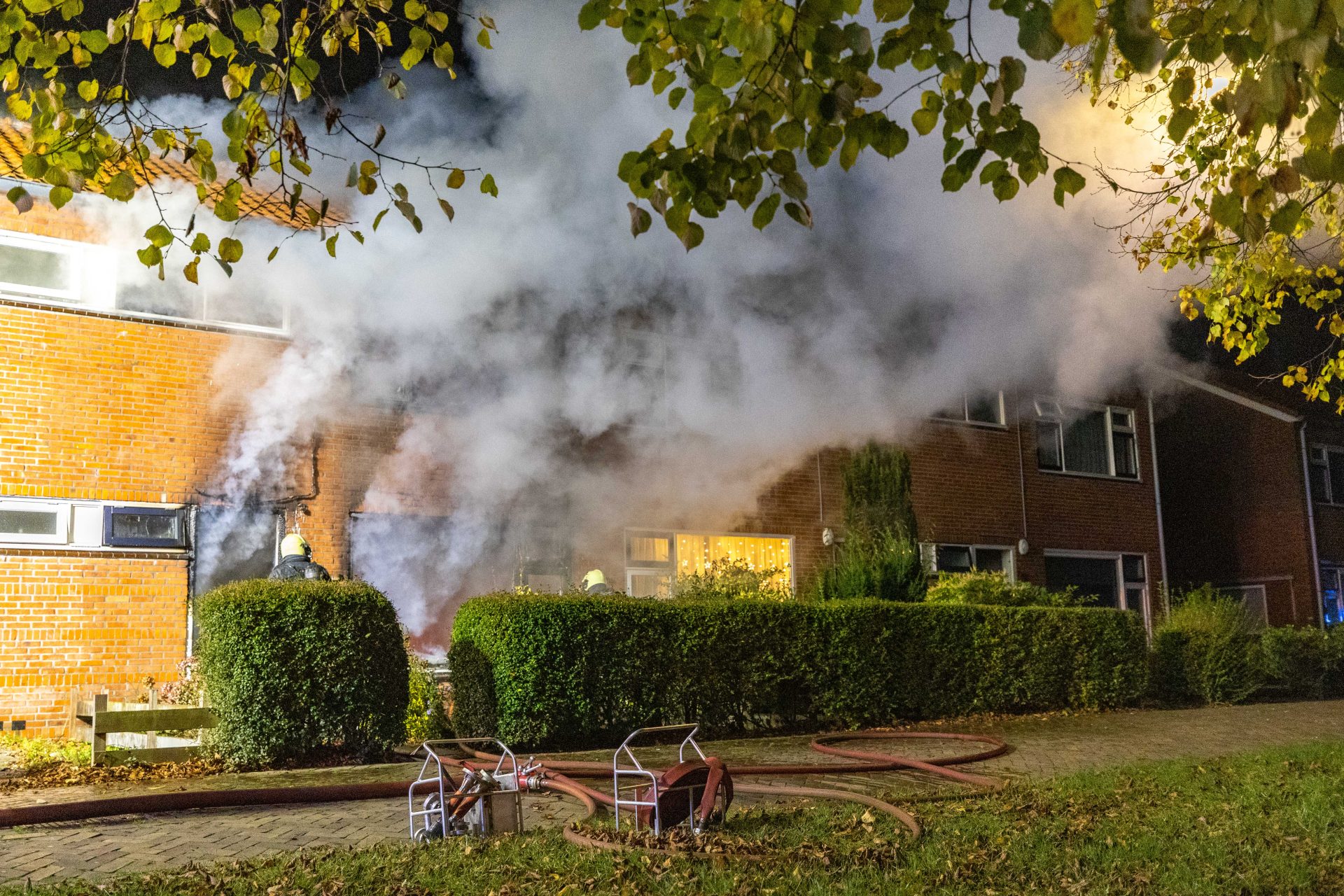 Grote uitslaande brand in Wolvega