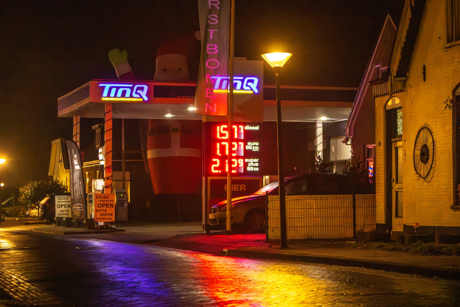 Woning en tankstation gesloten door burgemeester