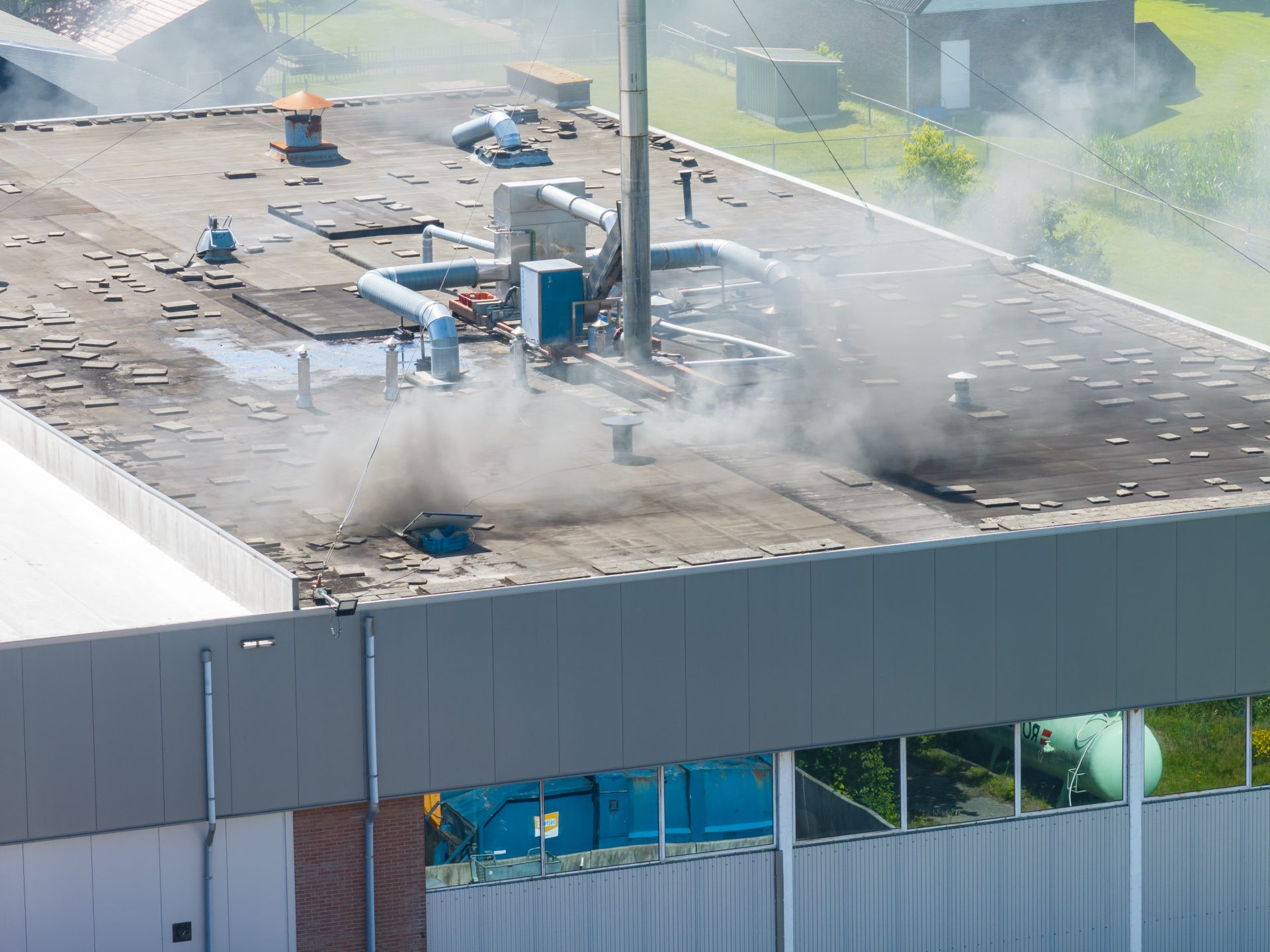 Grote brand in chipsfabriek Wolvega