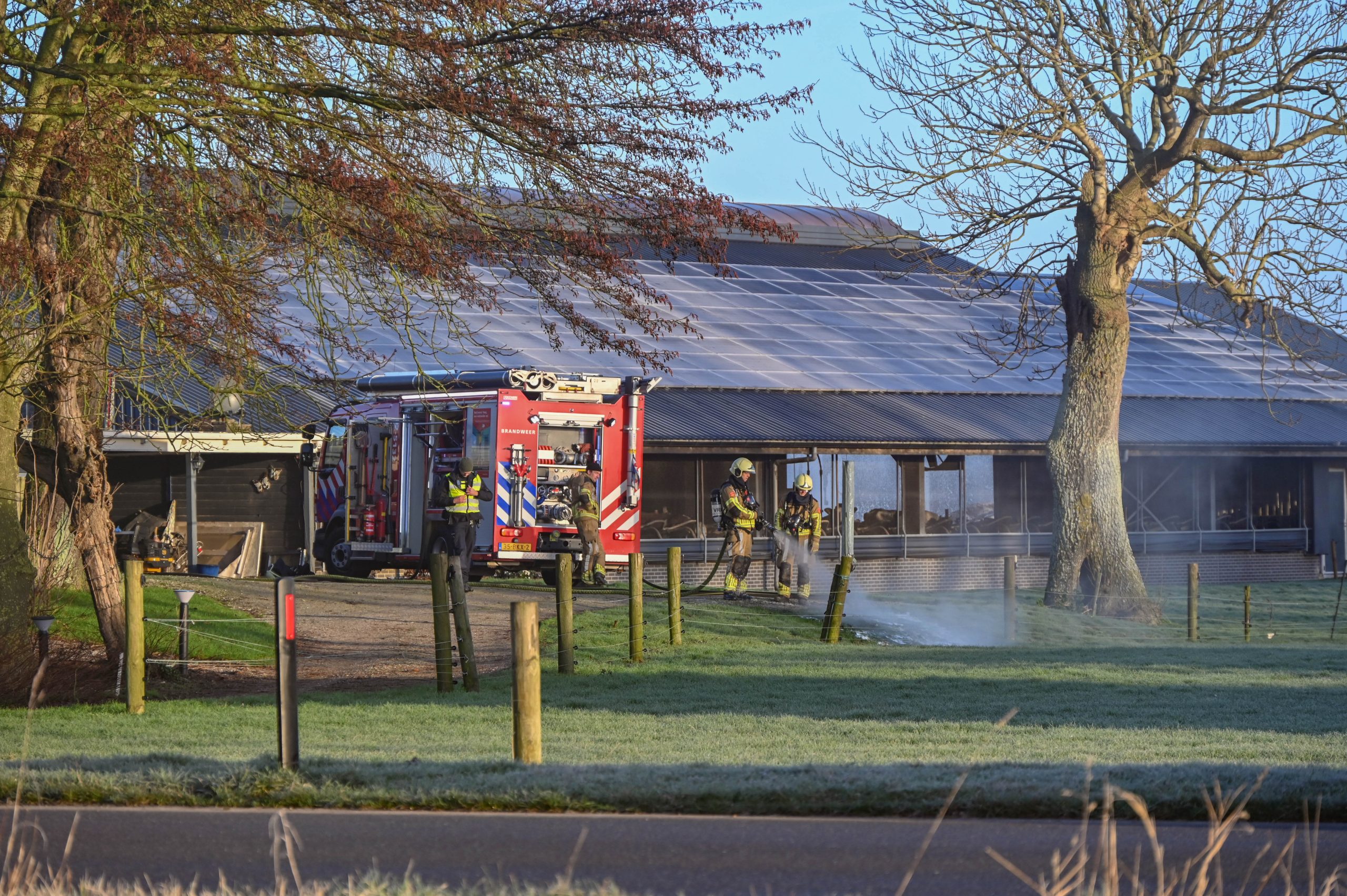 Brand in woonboerderij Menaam